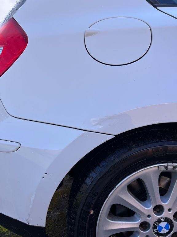 Gebraucht BMW 116 122 PS (89 kW) 2008 Weiß Kleinwagen