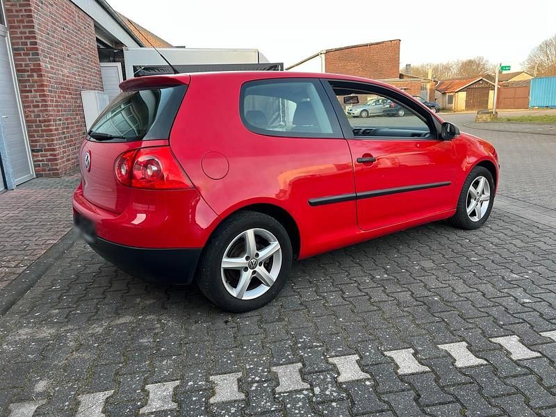 Gebraucht VW Golf 80 PS (58 kW) 2007 Rot Coupé