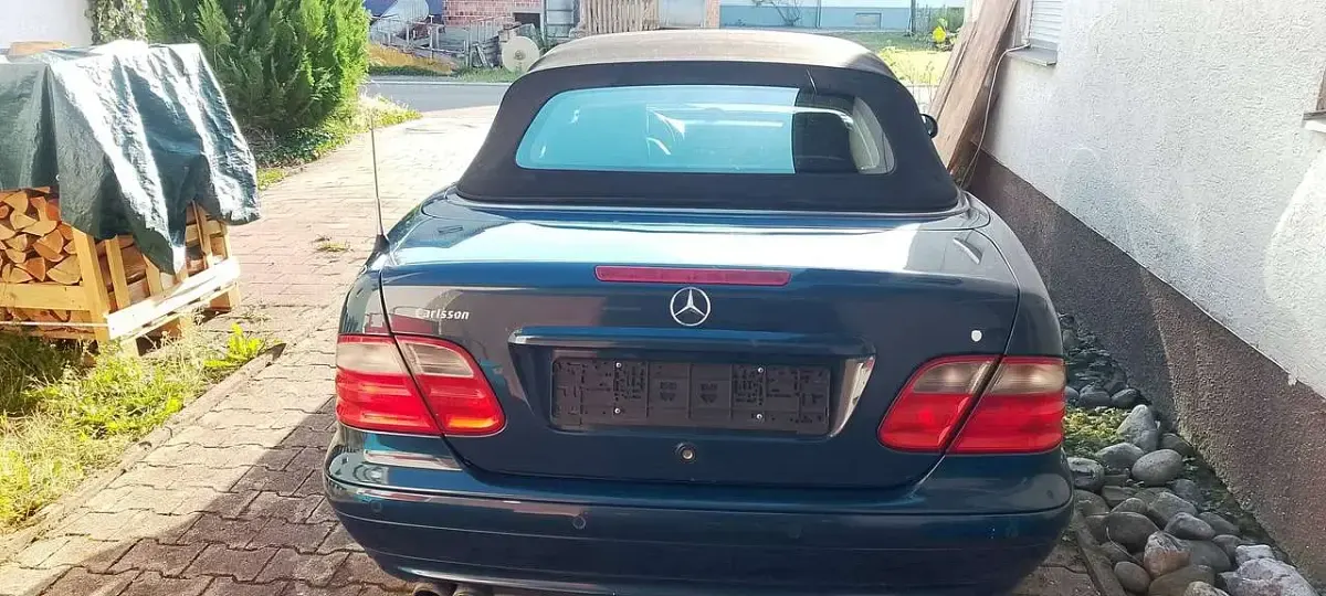 Gebraucht Mercedes CLK230 193 PS (141 kW) 1999 Grün Cabrio