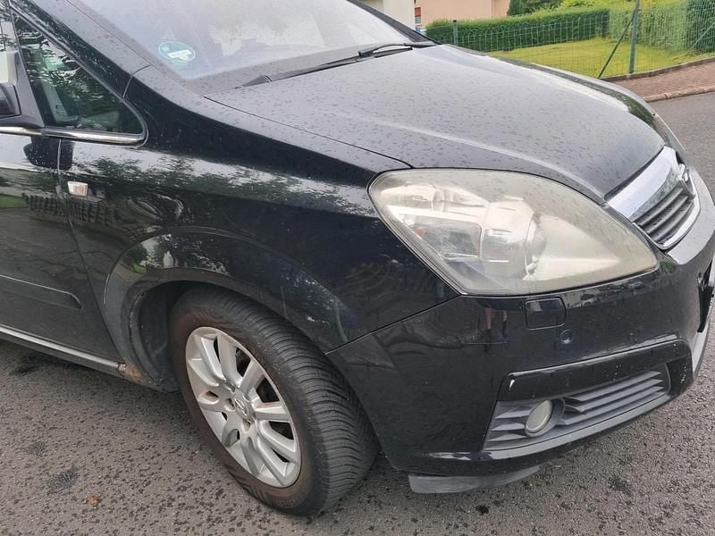 Gebraucht Opel Zafira 150 PS (110 kW) 2006 Schwarz Van / Kleinbus