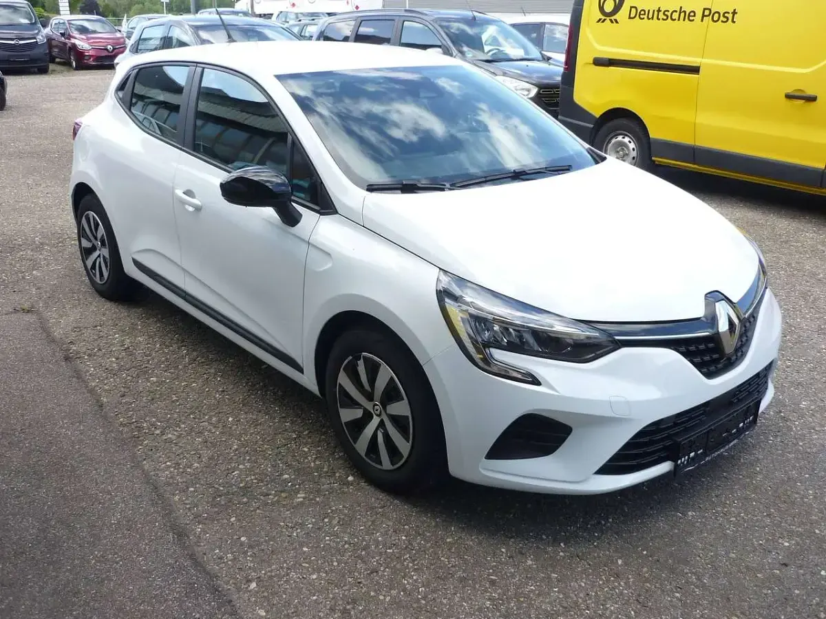 Gebraucht Renault Clio Equilibre 143 PS (105 kW) 2023 Iron blaumetallic Kleinwagen