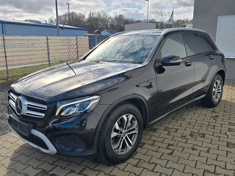 Gebraucht Mercedes GLC350 258 PS (189 kW) 2017 Schwarz SUV