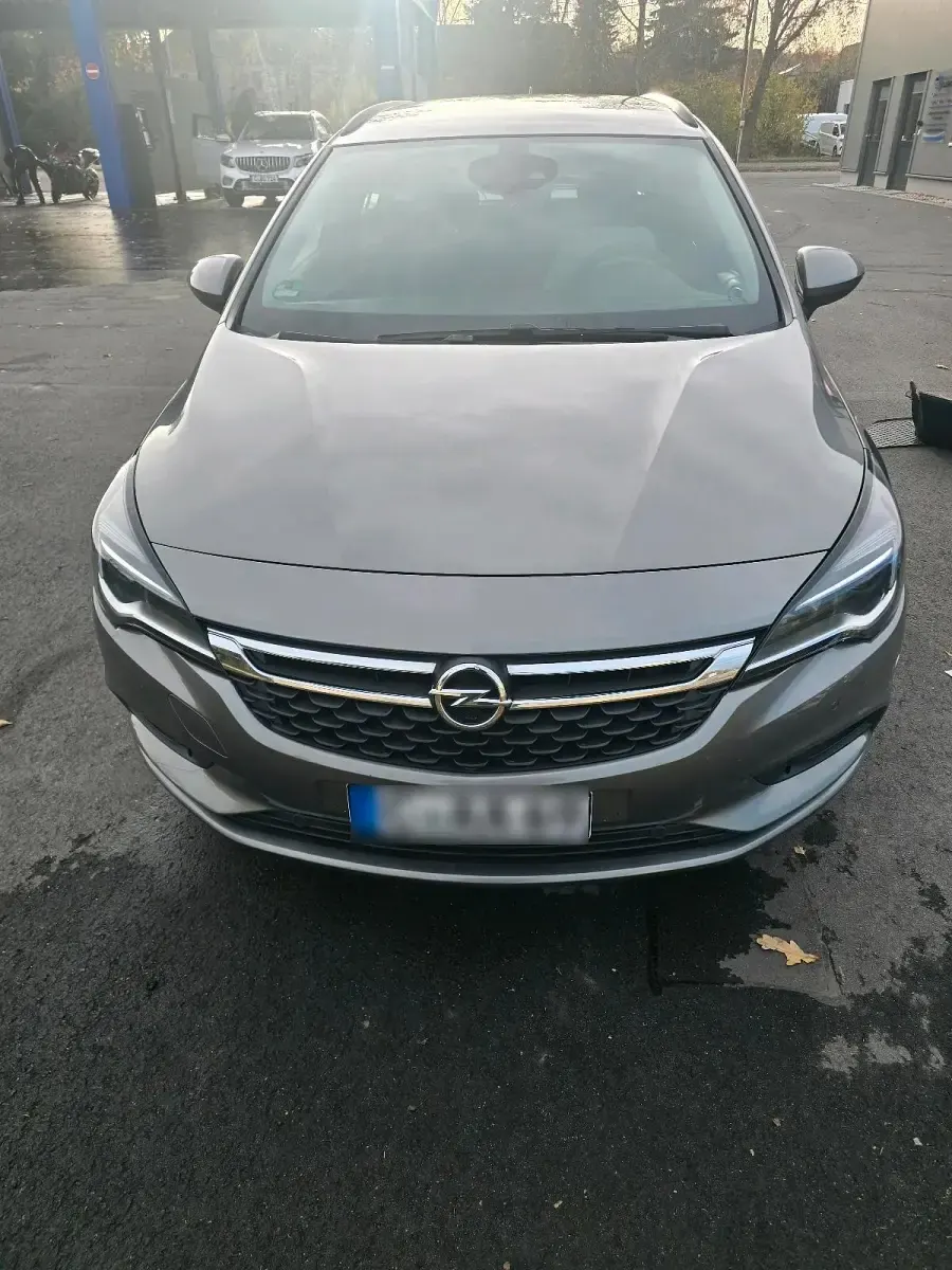 Gebraucht Opel Astra 95 PS (69 kW) 2017 Grau Kombi