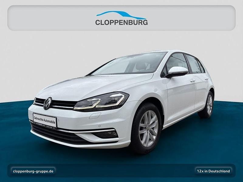 Weiß Gebraucht 2019 VW Golf VII S Limousine | 17.325 € (Guter Preis) - Bild 1/4
