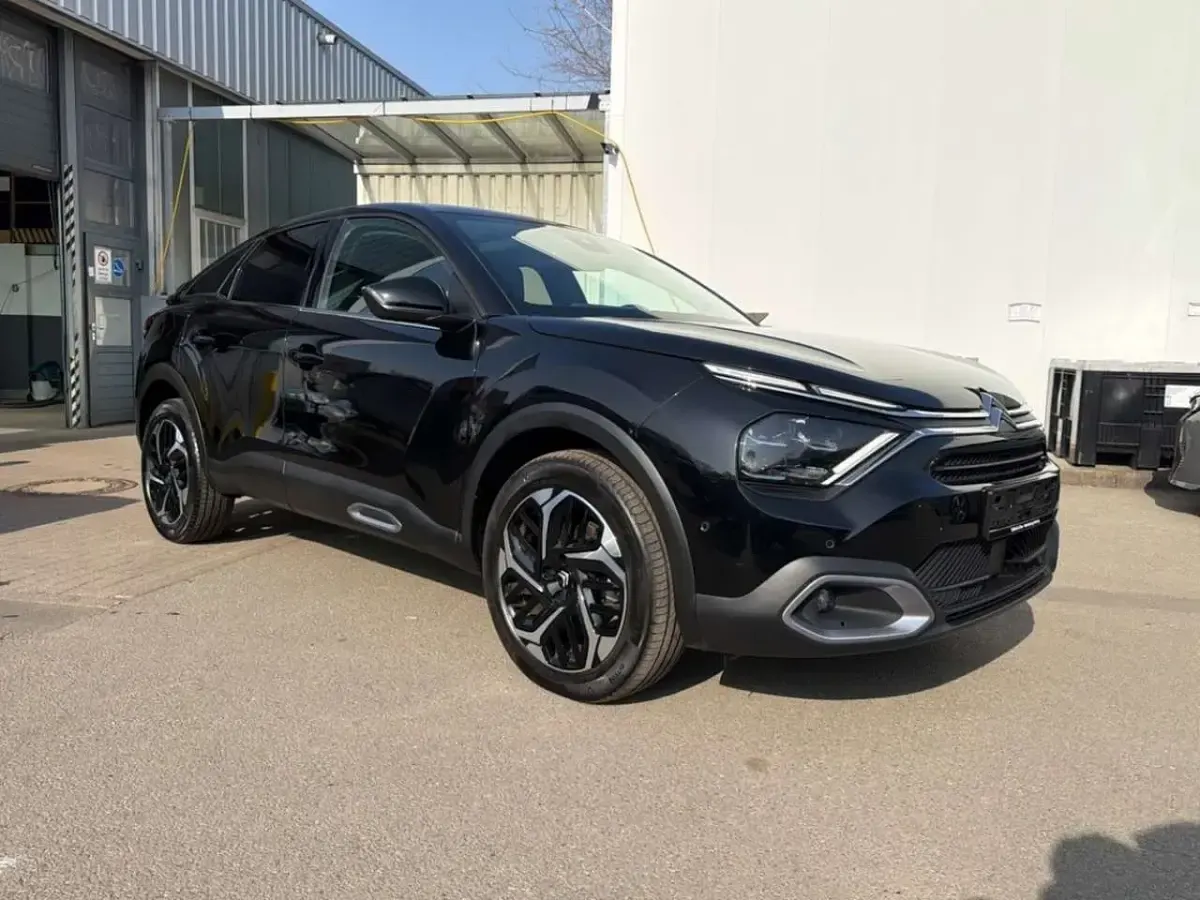 Gebraucht Citroën C4 131 PS (96 kW) 2023 Schwarz SUV