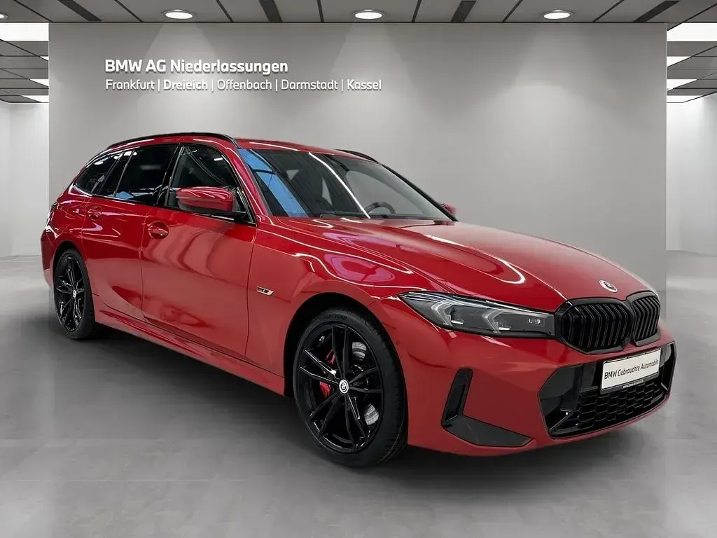 Gebraucht BMW 330 M Sport 184 PS (135 kW) 2023 Rot Kombi