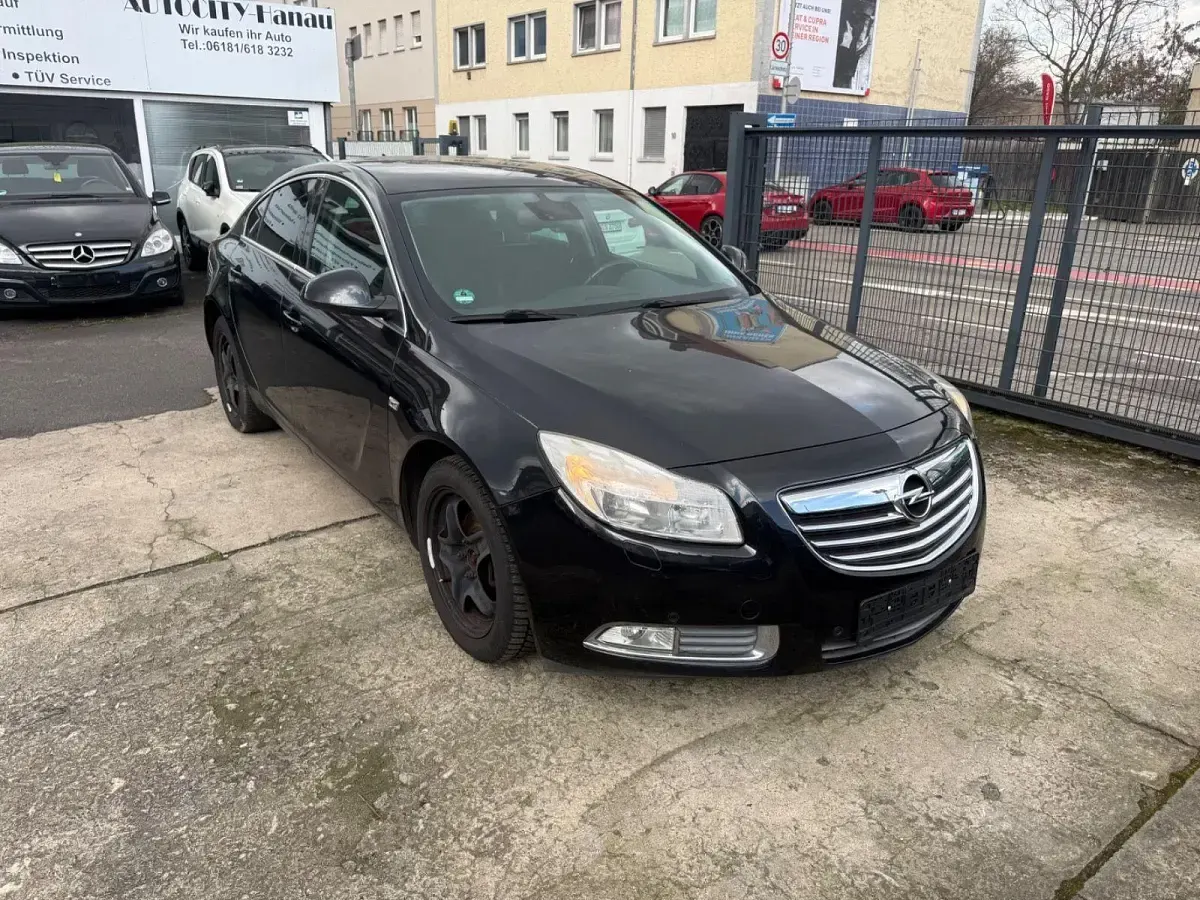 Brugt Opel Insignia 140 HK (102 kW) 2012 Sort Sedan