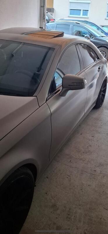 Gold Gebraucht 2011 Mercedes CLS500 AMG Coupé | 19.000 € - Bild 1/2