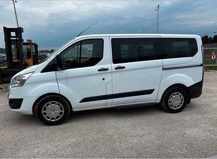 Gebraucht Ford Tourneo 155 PS (114 kW) 2015 Weiß Van / Kleinbus