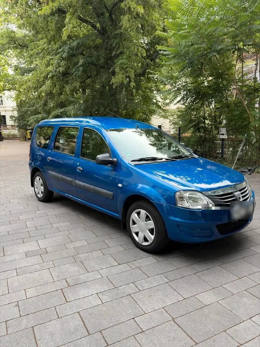 Gebraucht Dacia Logan 87 PS (63 kW) 2010 Blau Van / Kleinbus