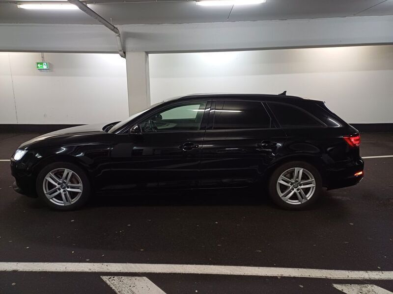 Gebraucht Audi A4 Performance 190 PS (139 kW) 2019 Brillantschwarz Kombi