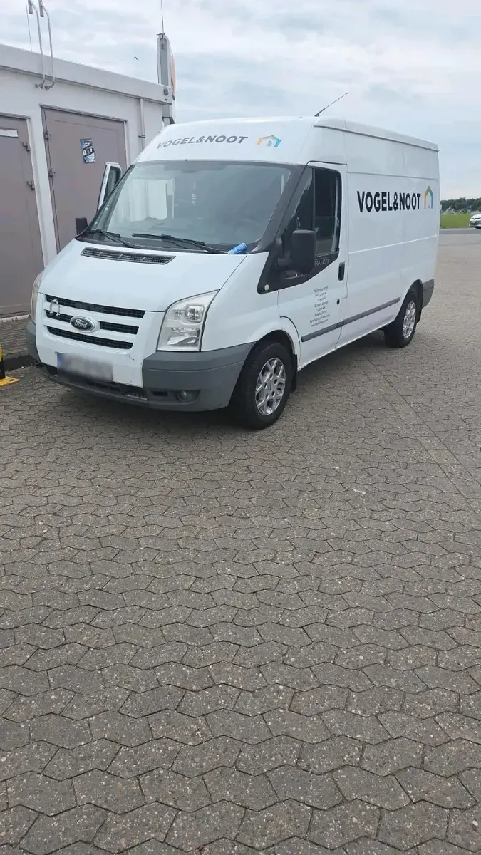 Gebraucht Ford Transit 140 PS (102 kW) 2012 Weiß Limousine