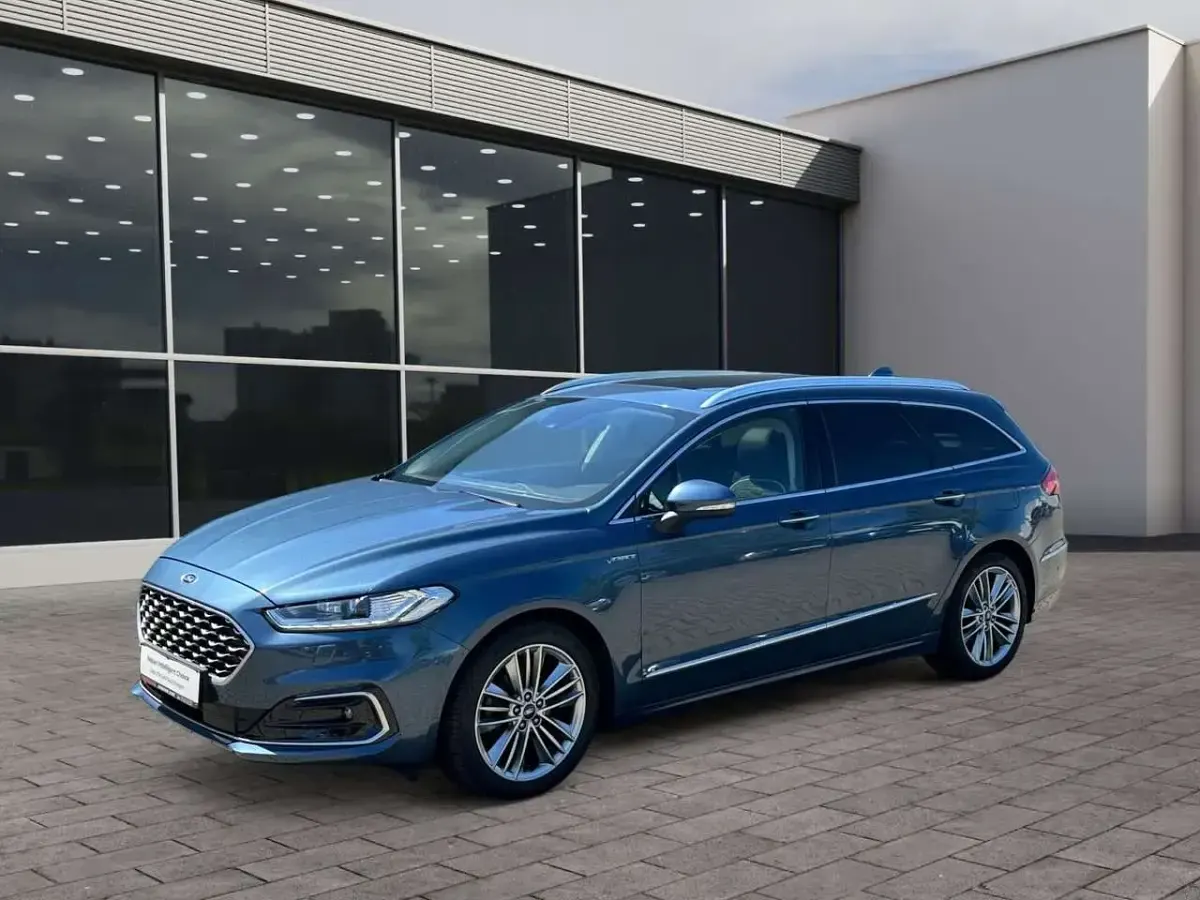 Gebraucht Ford Mondeo Vignale 188 PS (138 kW) 2022 Chromablau metallic Kombi
