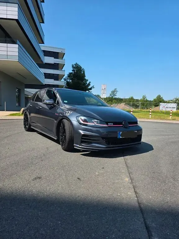 Gebraucht VW Golf VII GTI 370 PS (272 kW) 2017 Limousine