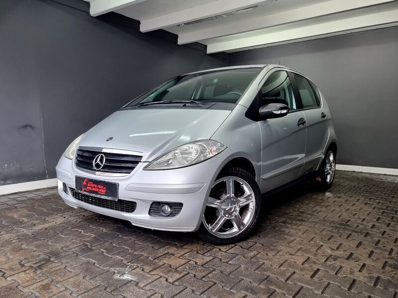 Silber Gebraucht 2008 Mercedes A180 Limousine | 5.990 € (Etwas zu teuer) - Bild 1/4