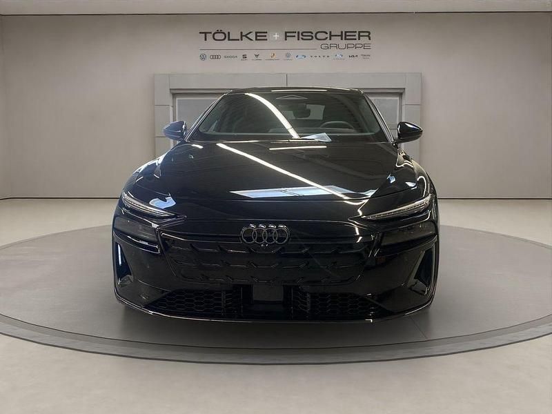 Neu Audi e-tron S-Line 269 kW (367 PS) 2026 Schwarz SUV