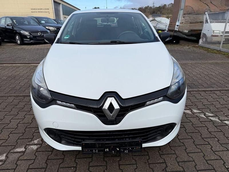 Weiß Gebraucht 2014 Renault Clio IV Authentique Limousine | 4.499 € (Fairer Preis) - Bild 1/4