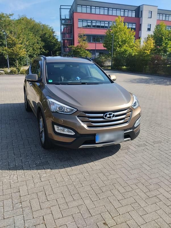 Braun Gebraucht 2014 Hyundai Santa Fe SUV | 15.500 € (Teuer) - Bild 1/4