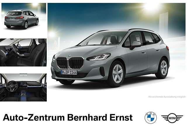 Skyscraper grau metallic Gebraucht 2025 BMW 218 Active Tourer Comfort Edition Van / Kleinbus | 36.390 € (Fairer Preis) - Bild 1/4