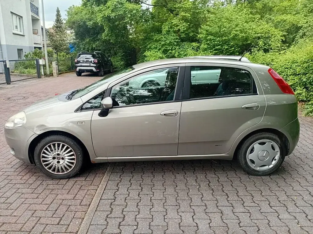Gebraucht Fiat Punto Active 95 PS (69 kW) 2007 Gold Kleinwagen