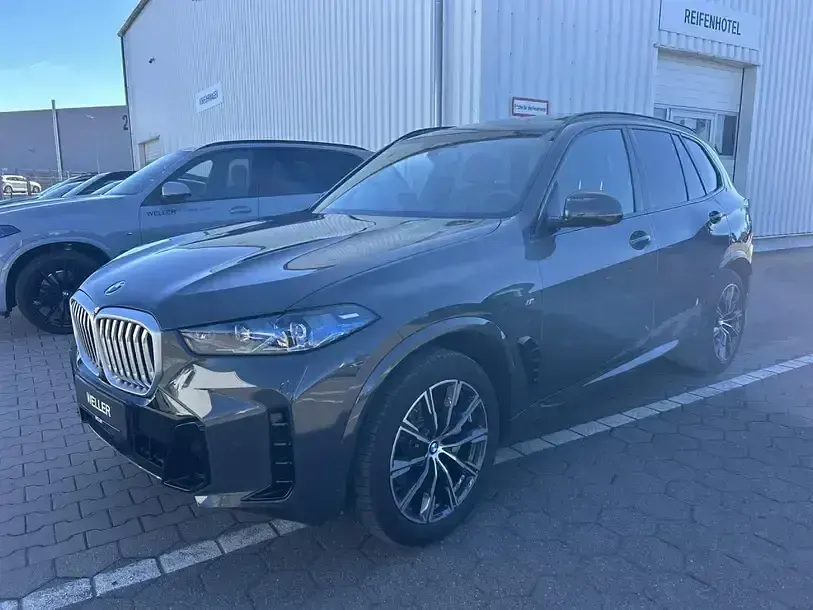 Gebraucht BMW X5 Performance 340 PS (250 kW) 2025 Grau SUV