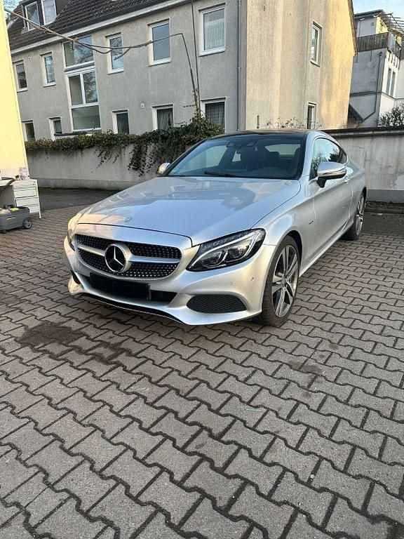Gebraucht Mercedes C220 Edition 1 170 PS (125 kW) 2016 Silber Coupé