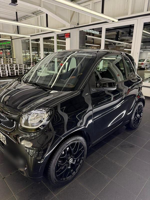 Gebraucht Smart ForTwo Coupé 90 PS (66 kW) 2019 Schwarz Coupé