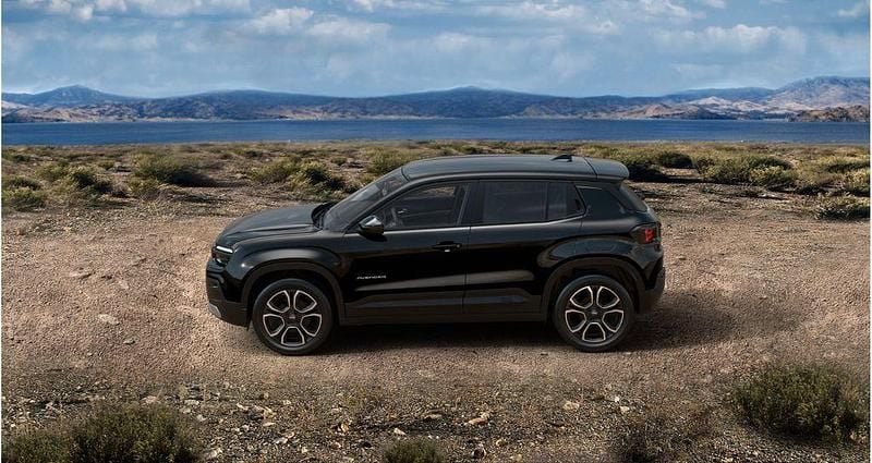 Neu Jeep Avenger Summit 101 PS (74 kW) 2025 Schwarz SUV
