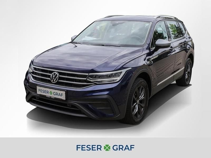 Gebraucht VW Tiguan Allspace Life 150 PS (110 kW) 2023 Atlantic blue metallic SUV
