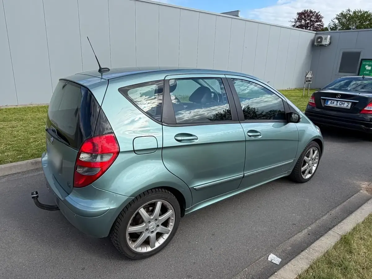 Gebraucht Mercedes A200 193 PS (141 kW) 2007 Blau Kleinwagen