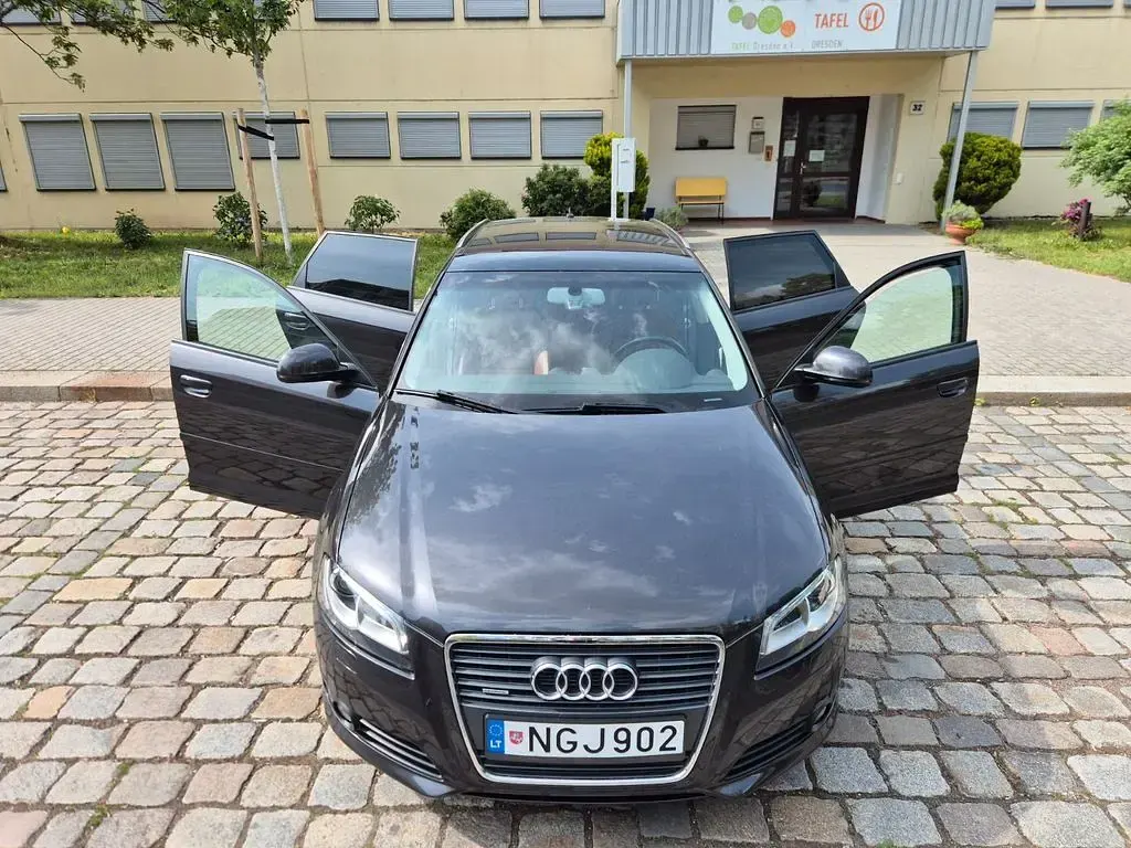 Gebraucht Audi A3 S-Line 160 PS (117 kW) 2009 Schwarz Kleinwagen
