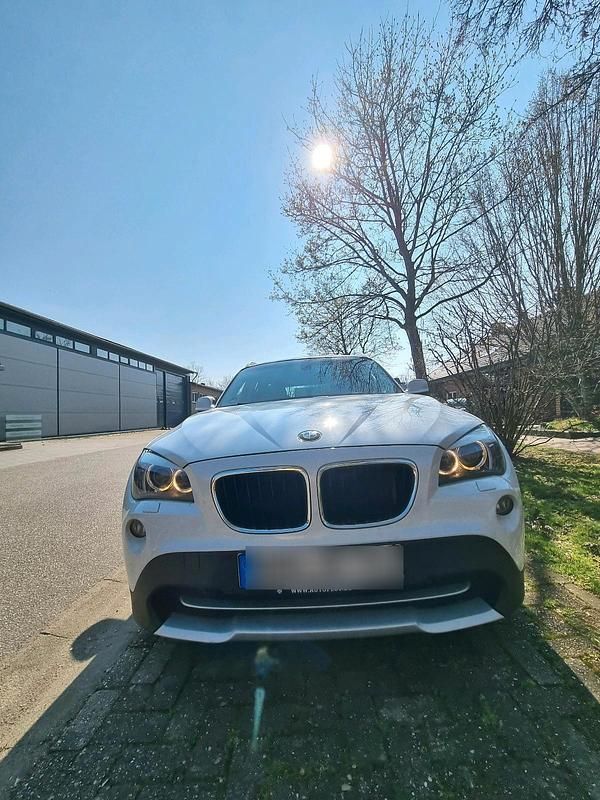 Gebraucht BMW X1 184 PS (135 kW) 2011 Weiß SUV