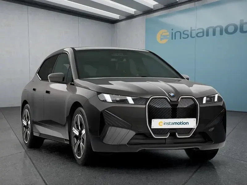 Neu BMW iX 300 kW (408 PS) 2026 Grau SUV