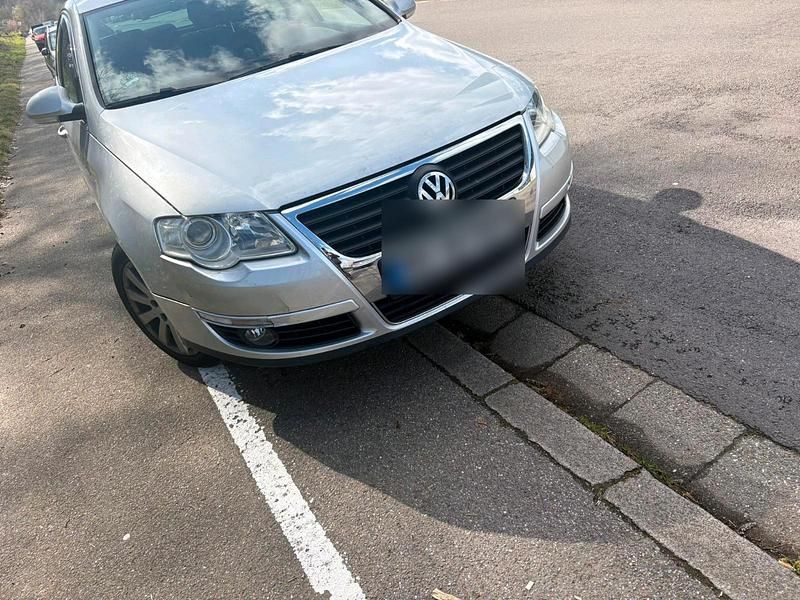 Gebraucht VW Passat 105 PS (77 kW) 2006 Silber Limousine