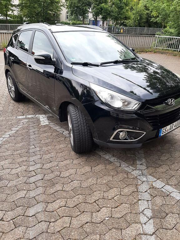 Schwarz Gebraucht 2012 Hyundai ix35 Style SUV | 9.600 € (Superpreis) - Bild 1/4