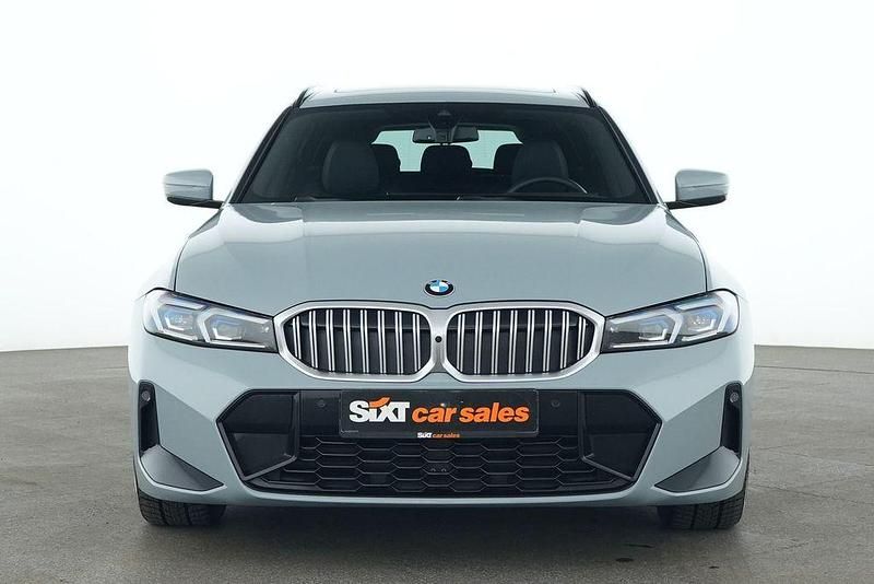 Gebraucht BMW 320 M Sport 190 PS (139 kW) 2025 Brooklyn grau Kombi