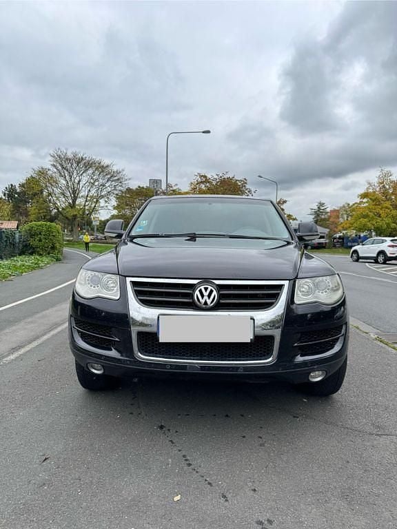 Schwarz Gebraucht 2008 VW Touareg Individual SUV | 4.250 € (Superpreis) - Bild 1/4