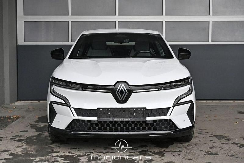 Gebraucht Renault Megane E-Tech 96 kW (131 PS) 2022 Weiß Limousine