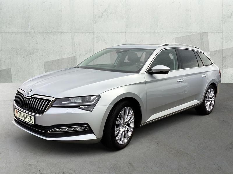 Gebraucht Skoda Superb Style 200 PS (147 kW) 2020 Silber Kombi