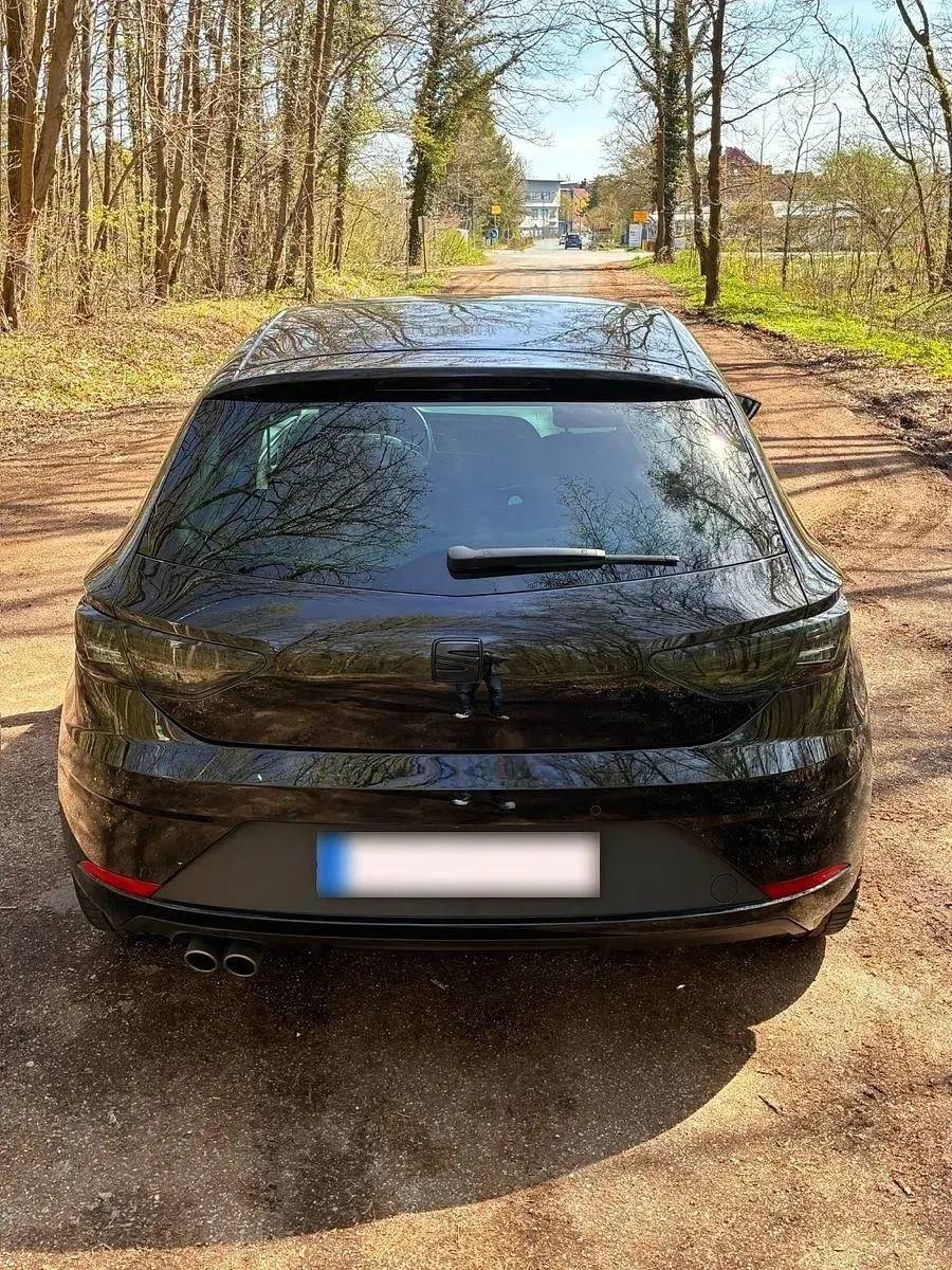 Gebraucht Seat Leon FR 150 PS (110 kW) 2019 Schwarz Limousine
