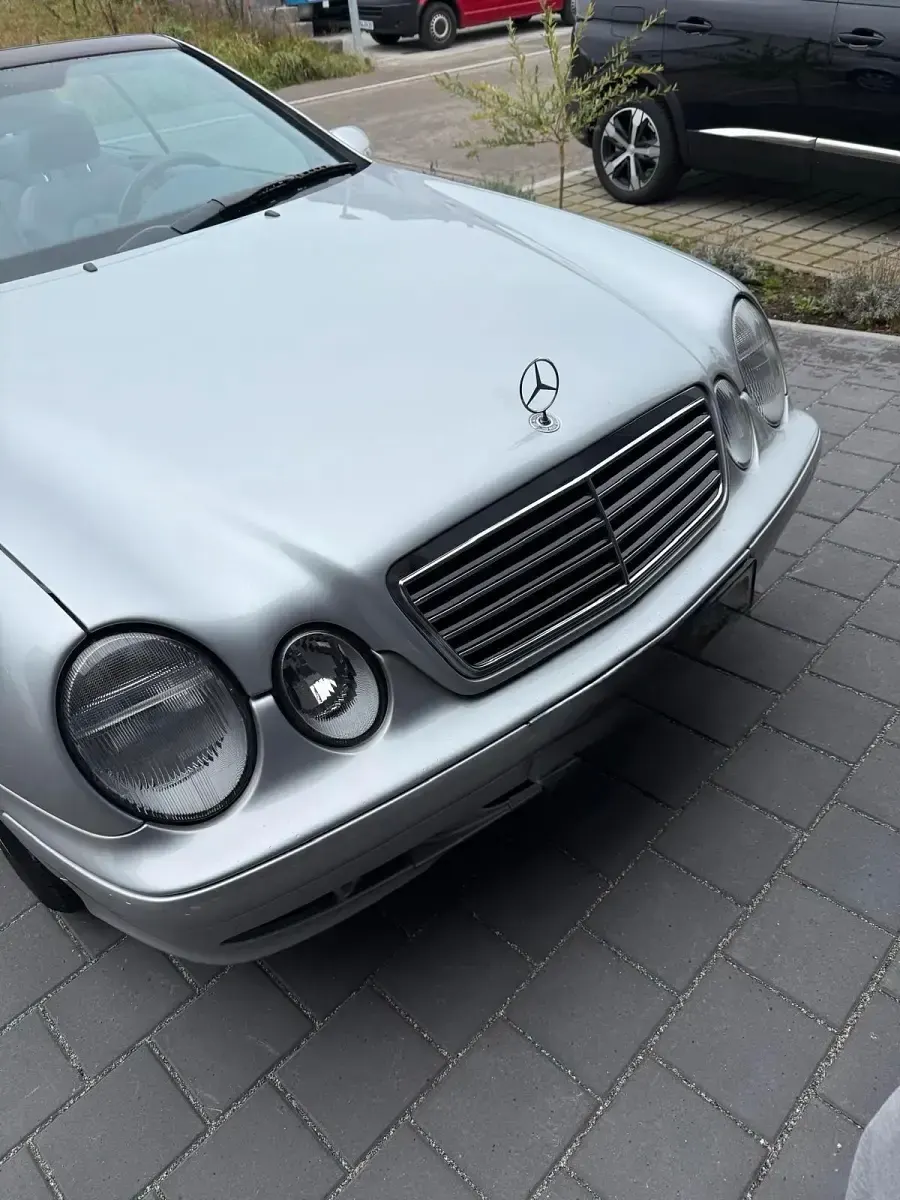 Gebraucht Mercedes CLK200 163 PS (119 kW) 2002 Silber Cabrio