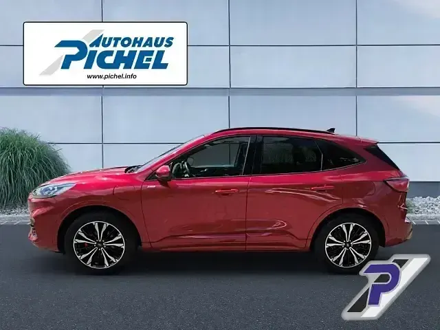Gebraucht Ford Kuga ST-Line X 225 PS (165 kW) 2021 Rot SUV