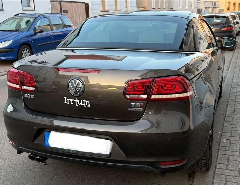 Gebraucht VW Eos Sportline 122 PS (89 kW) 2014 Braun Cabrio