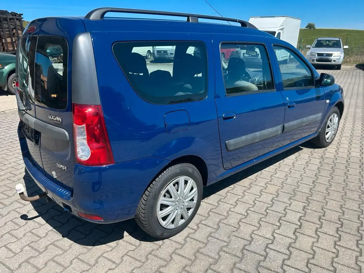 Gebraucht Dacia Logan 87 PS (63 kW) 2009 Blau Kombi