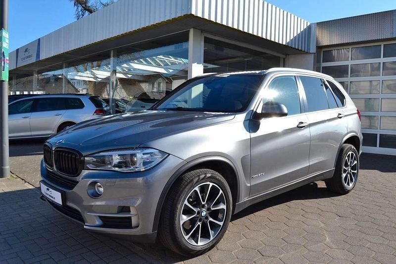 Spacegrau metallic Gebraucht 2018 BMW X5 SUV | 33.990 € (Fairer Preis) - Bild 1/4