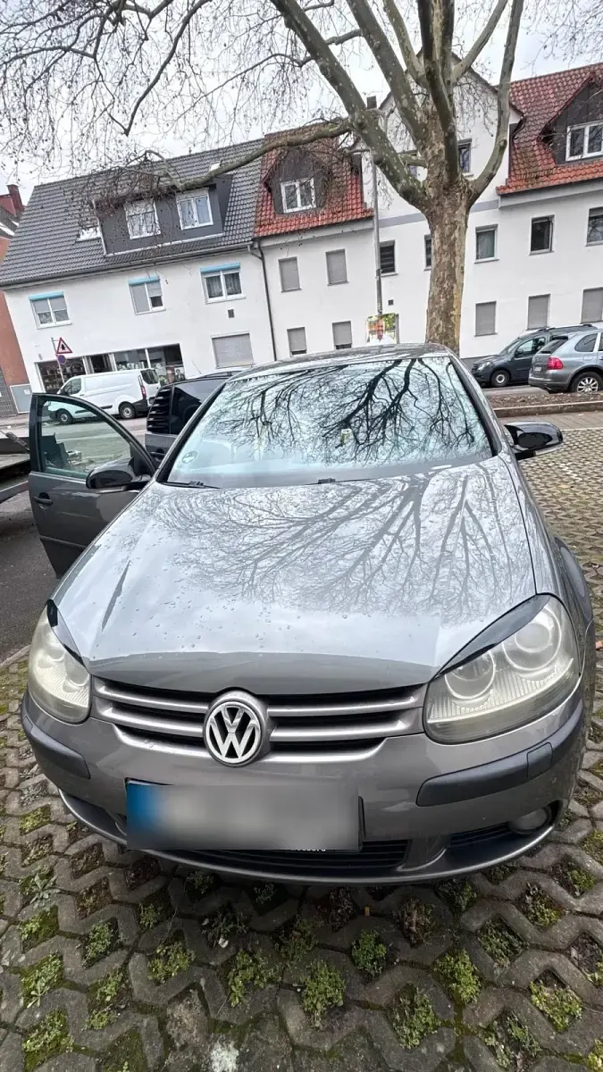 Gebraucht VW Golf V 116 PS (85 kW) 2004 Grau Kleinwagen