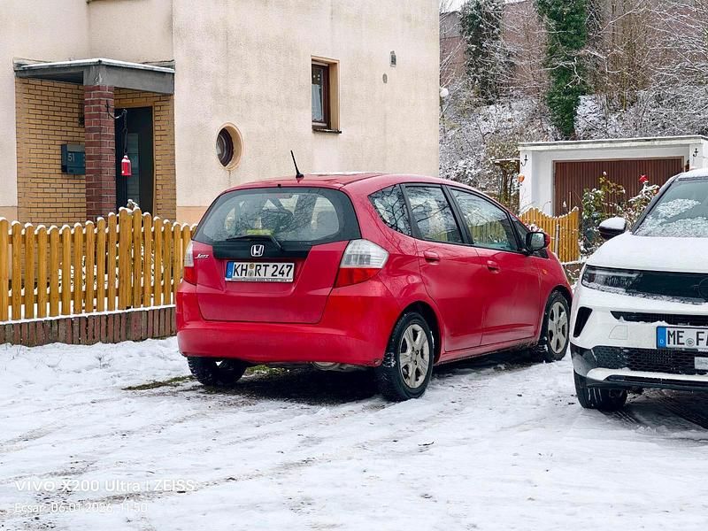 Rot Gebraucht 2010 Honda Jazz Sport Kleinwagen | 2.500 € (Superpreis) - Bild 1/4