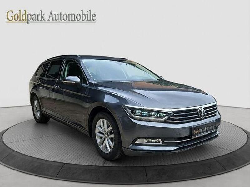 Gebraucht VW Passat Comfortline 150 PS (110 kW) 2015 Grau Kombi