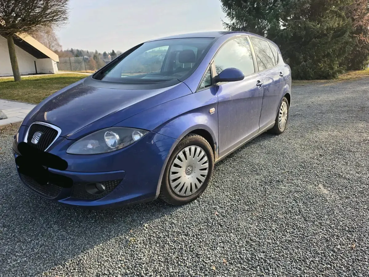 Second-hand Seat Toledo 105 CP (77 kW) 2006 Albastru Hatchback