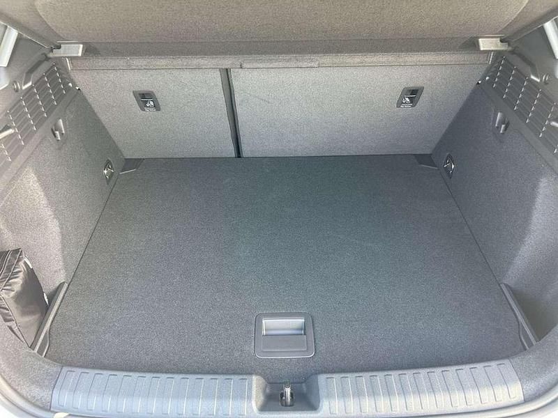 Neu Audi A3 S-Line 150 PS (110 kW) 2026 Weiß Limousine